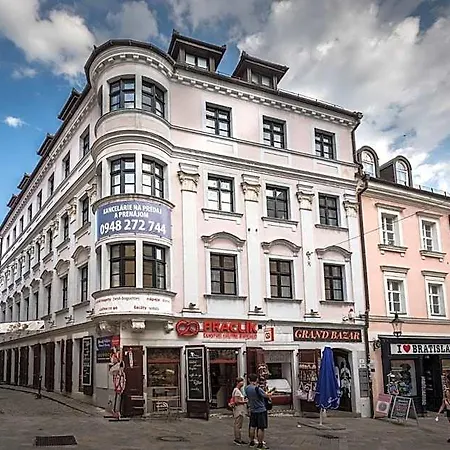 Aparthotel Apart-hostel Zero Pressburg