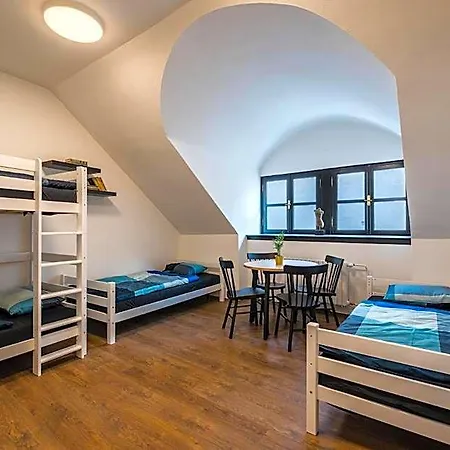 Apart-hostel Zero 2* Pressburg