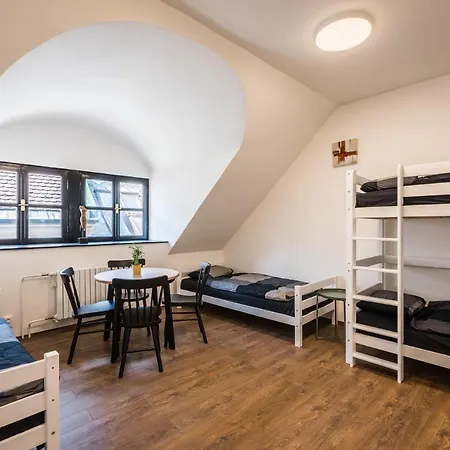 Hotel apartamentowy Apart-hostel Zero 2*